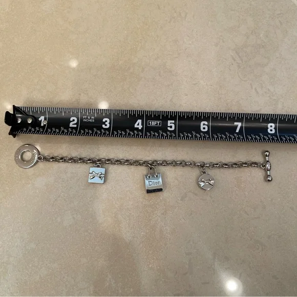 Dior Charm Bracelet 7.75” SilverTone Toggle Clasp Beauty Bundle Mini Addict Lip - Picture 12 of 14